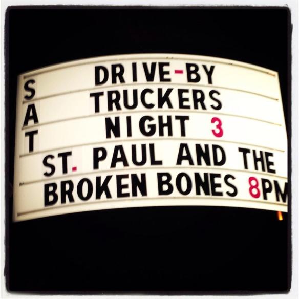 Bgj18n7IEAA7yMX.jpg large